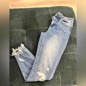 Kancan jeans.  Size 27. Skinny with some distressing.